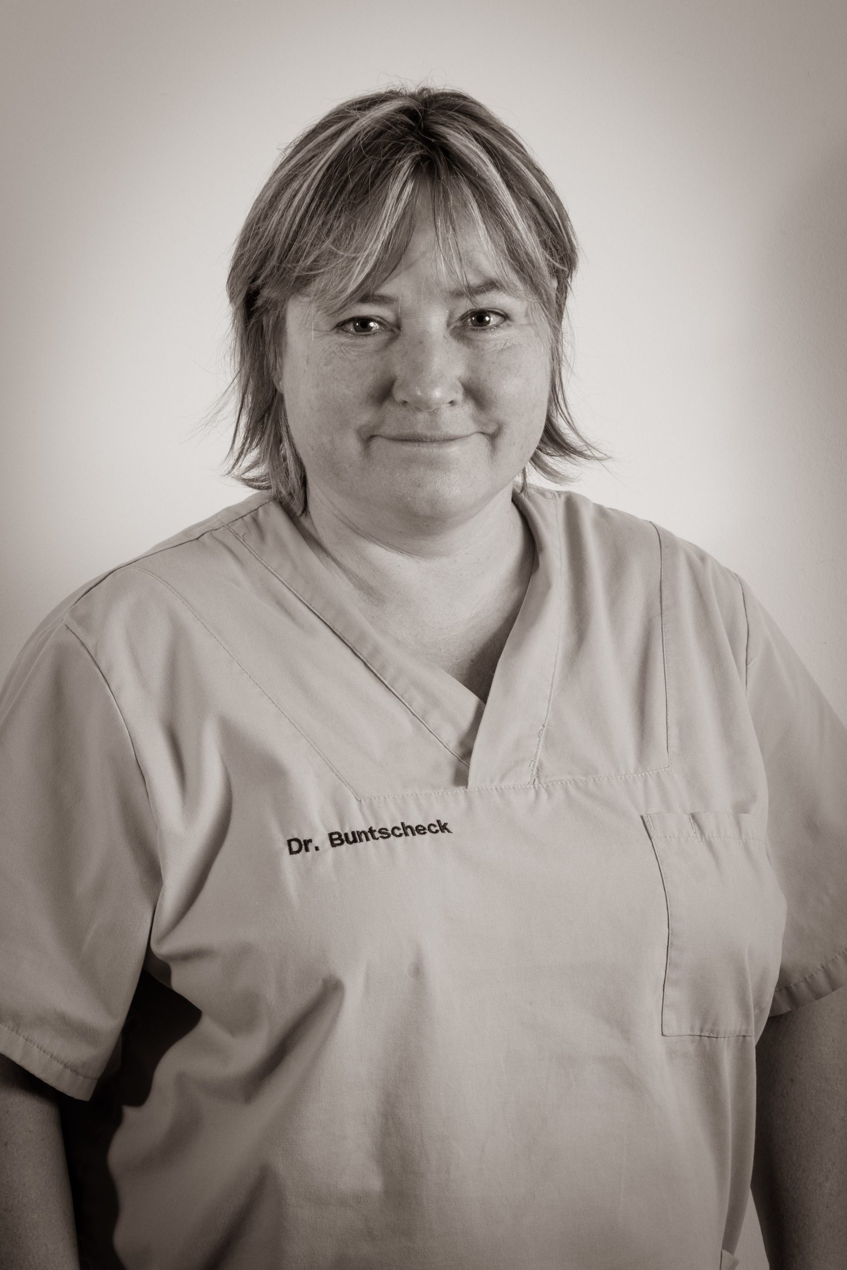 Dr. Katrin Buntscheck